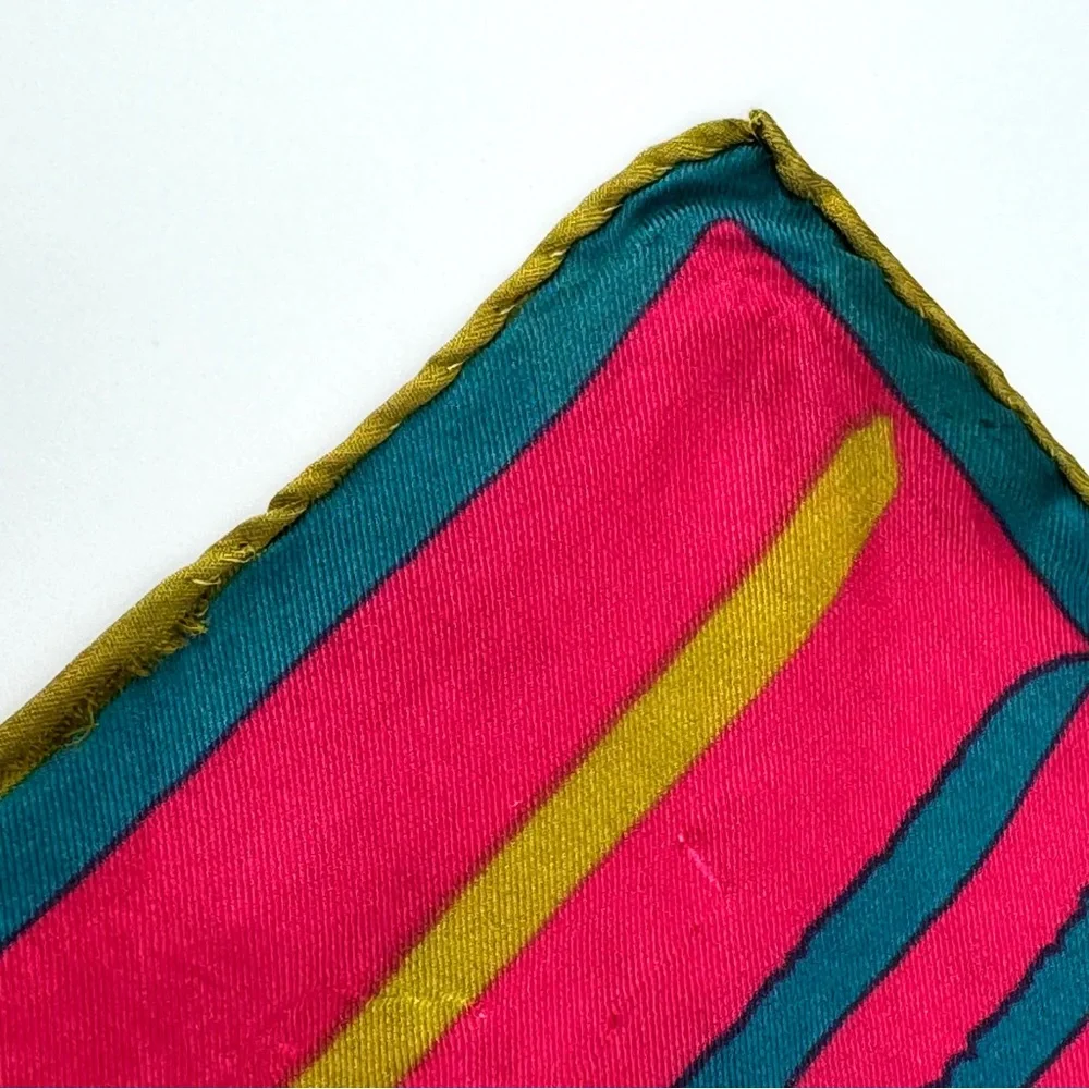 Vintage Vera Hand Rolled Silk Bold Abstract 22" Square Scarf - Picture 8 of 10